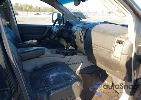 2004 Nissan Titan Le z USA, uszkodzony, nr VIN 1N6AA07A24N551312